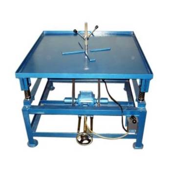 Vibrating Table in Dewas